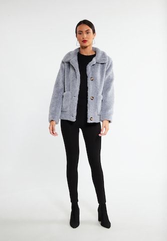 faina Wintermantel in Grijs