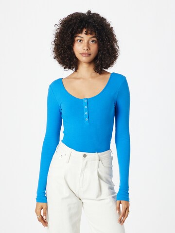 PIECES Shirt 'KITTE' in Blau: Vorderseite