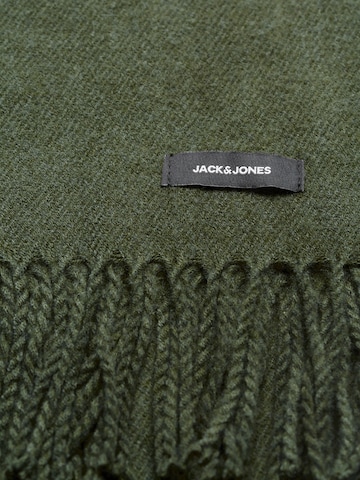 JACK & JONES شال 'Solid' بلون أخضر