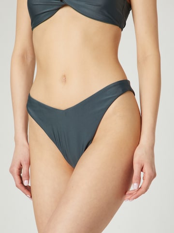 Guido Maria Kretschmer Women Bikini bottom in Green: front