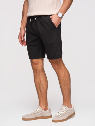 Ombre Regular Trousers in Black