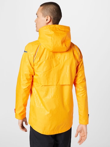 NIKE Trainingsjacke in Orange