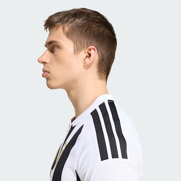ADIDAS PERFORMANCE - Camiseta de fútbol 'Juventus Turin 26/27 Authentic' en blanco