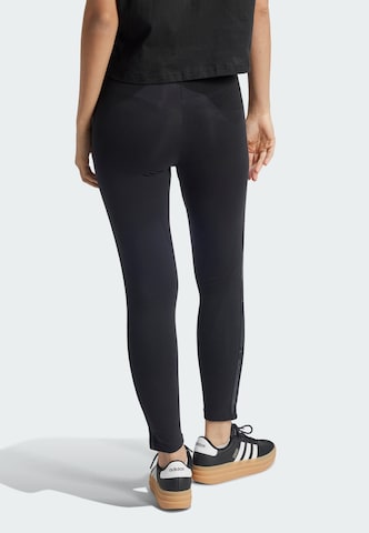 ADIDAS SPORTSWEAR Kitsas Spordipüksid, värv must