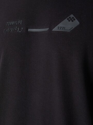 Tommy Life Tričko – černá
