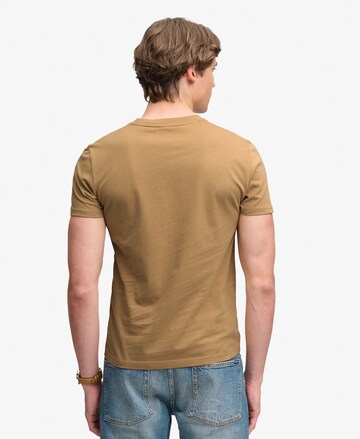 T-Shirt 'Essential Serif' Superdry & Co en marron