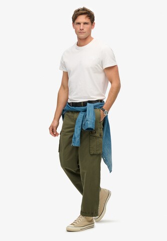 Regular Pantalon cargo Superdry en vert