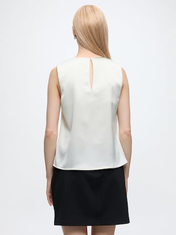 Calvin Klein Blúzka - Biela