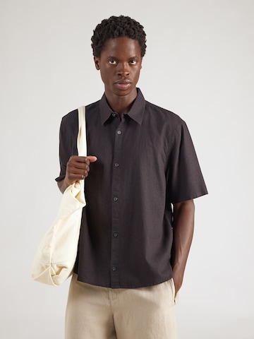 Fit confort Chemise HOLLISTER en noir : devant