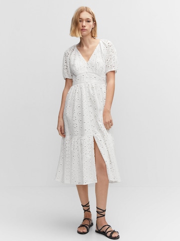 Robe 'ROMI' MANGO en blanc