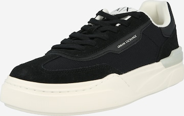 ARMANI EXCHANGE Ниски маратонки в черно: отпред