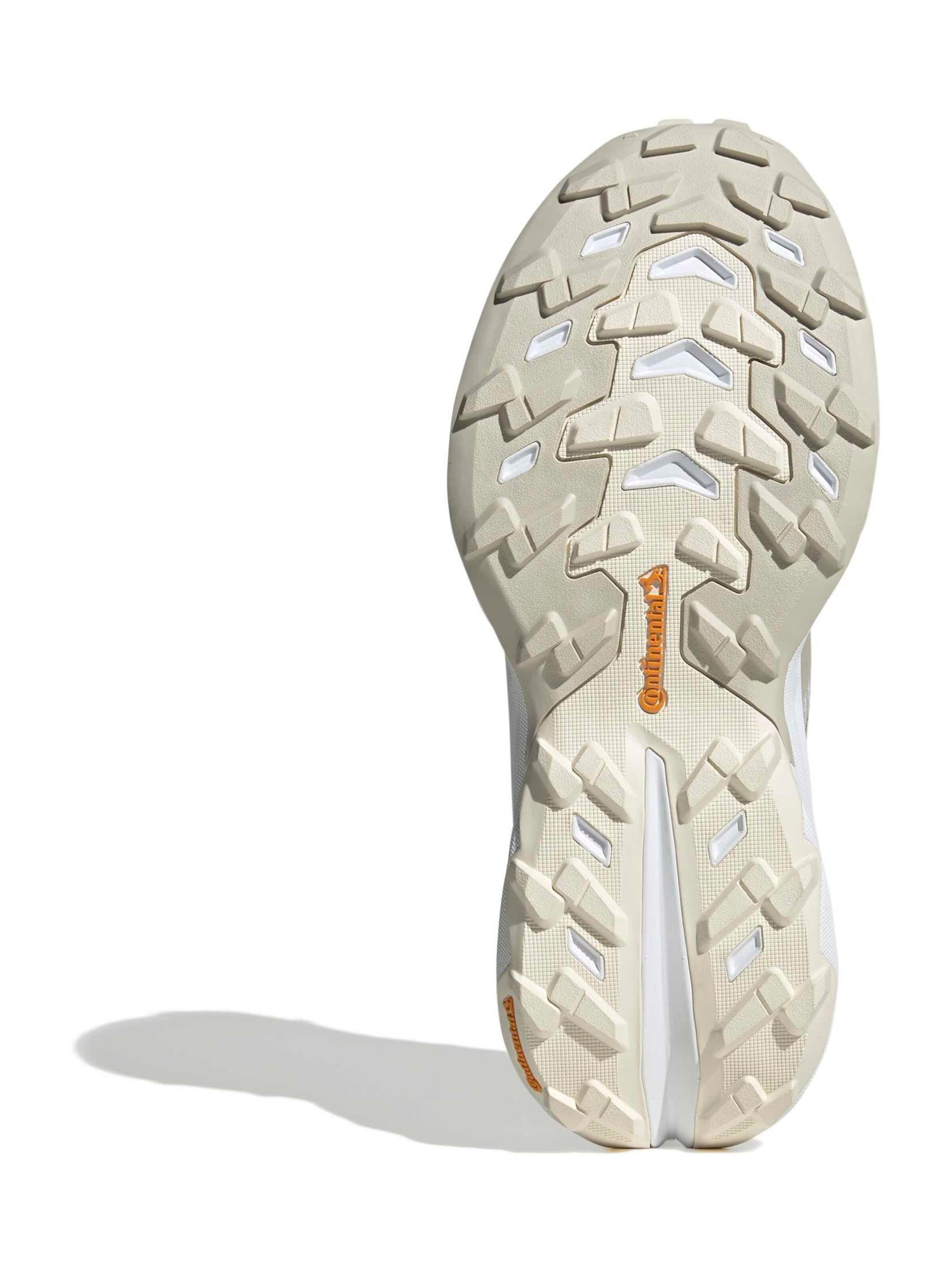 ADIDAS TERREX Ulkoilukengät 'FREEHIKER' värissä valkoinen