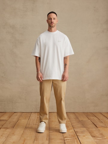 T-Shirt 'Mirac' DAN FOX APPAREL en blanc : devant