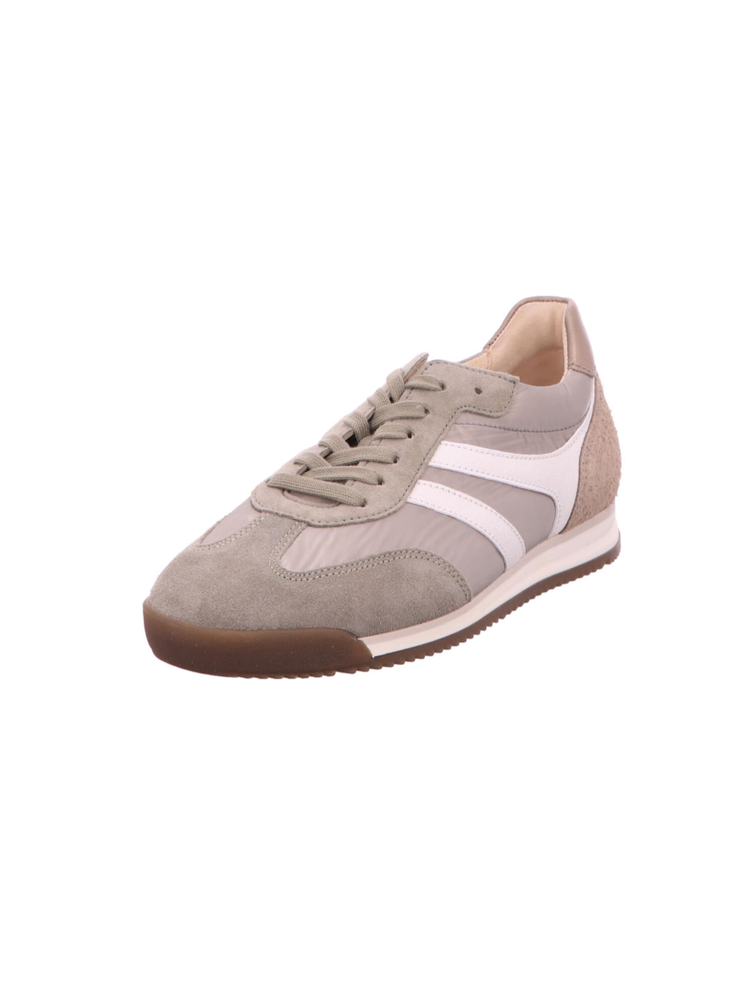 GABOR Lace-Up Shoes in Brown: front