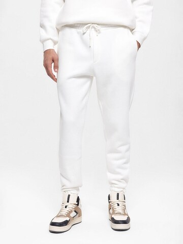 Effilé Pantalon Antioch en blanc : devant