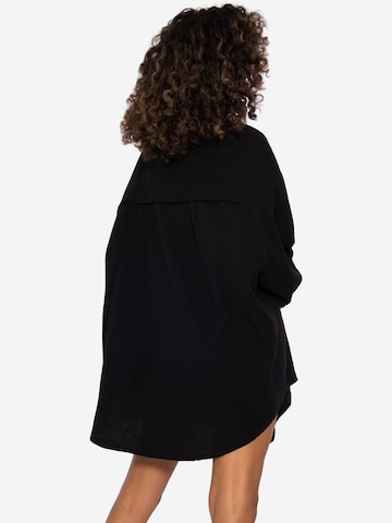 SASSYCLASSY Blouse in Black