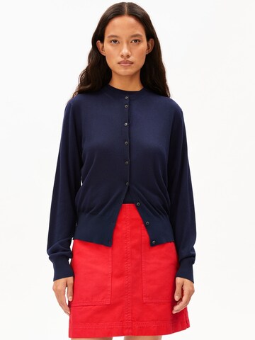 ARMEDANGELS Knit Cardigan in Blue: front