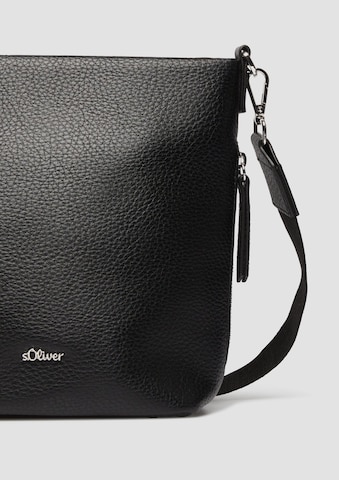 s.Oliver Schoudertas in Zwart