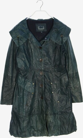 NILE Jacket & Coat in S in Green: front