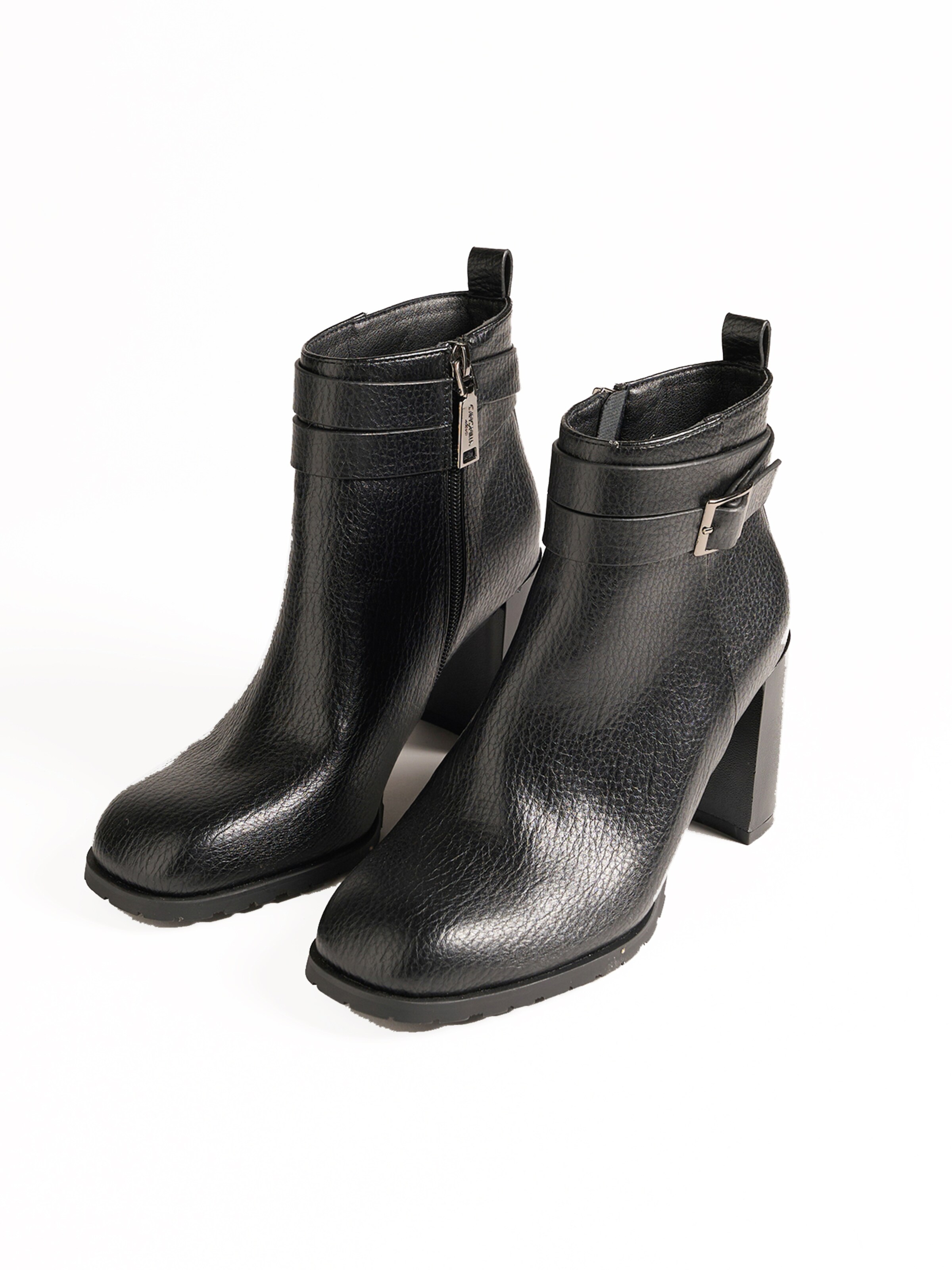 Camomilla Italia Boots 'Stasy' in Black