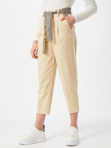 WEARKND Regular Pleat-front trousers 'Elisabeth' in Beige: front