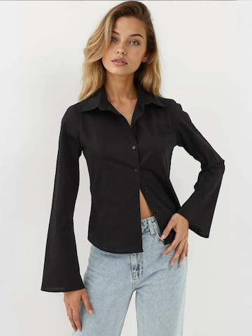 Hiccup - Blusa em preto: frente