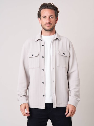 Coupe regular Chemise Deeluxe en gris