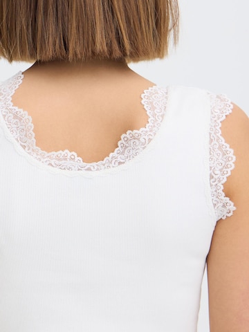 Oxmo - Top ' OXNSuna Lace ' em branco