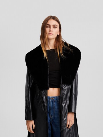 Bershka Mantel in Schwarz