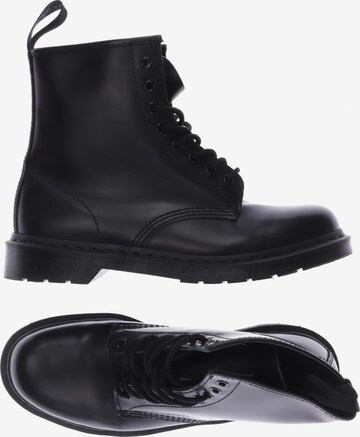 Dr. Martens Stiefel 45 in Schwarz: predná strana