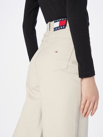 Tommy Jeans Wide leg Τζιν σε μπεζ