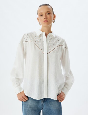 Koton Blouse in White: front