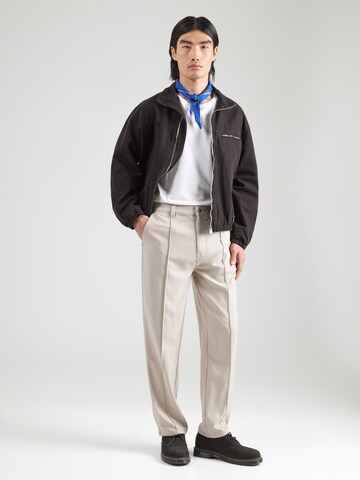regular Pantaloni con pieghe di Pegador in grigio