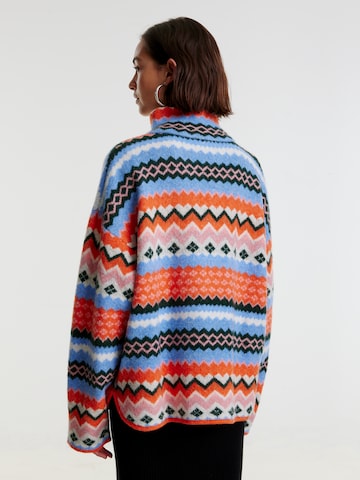 Pullover 'Waida' di EDITED in colori misti