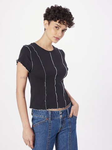 LEVI'S ® T-shirt 'Inside Out Seamed Tee' i svart: framsida