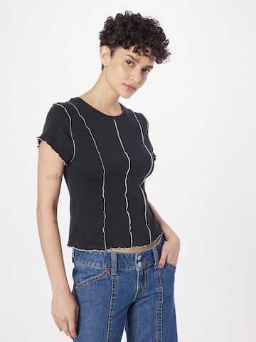 LEVI'S ® Shirt 'Inside Out Seamed Tee' in Black: front