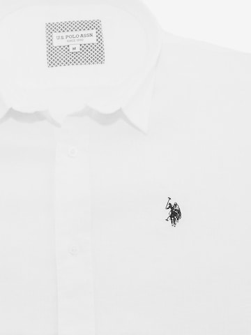 U.S. POLO ASSN. Regular fit Button Up Shirt in White