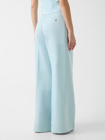 MARCIANO LOS ANGELES Loose fit Pants in Blue