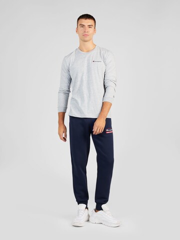 Champion Authentic Athletic Apparel - Camisa 'Classic' em cinzento
