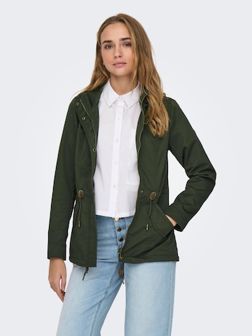 Parka mi-saison 'LORCA' ONLY en vert : devant