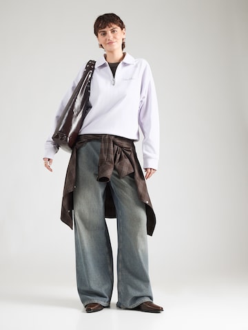 Calvin Klein Jeans - Sweatshirt em roxo