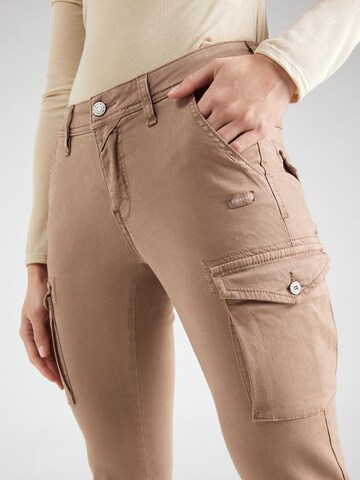 Coupe slim Jeans cargo 'Amelie' Gang en marron