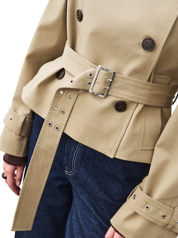 MANUKA Winter Jacket in Beige