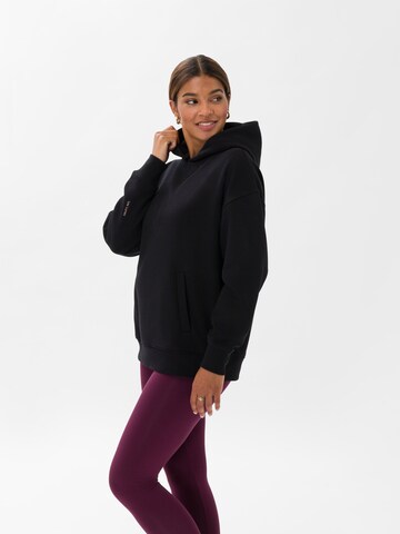 Les Lunes Sweatshirt 'Elzaa' in Schwarz