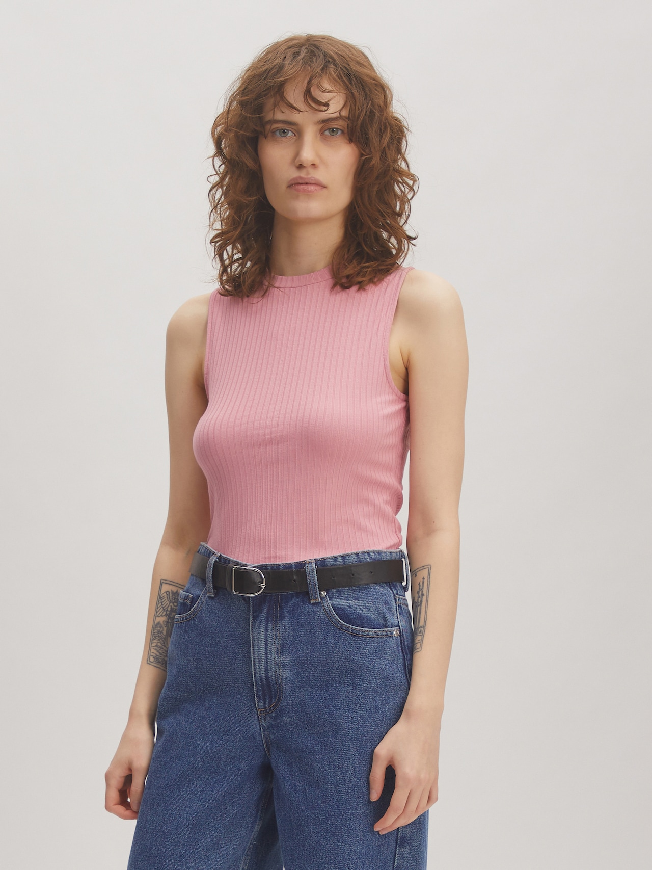 EDITED Top 'Naela' rosa