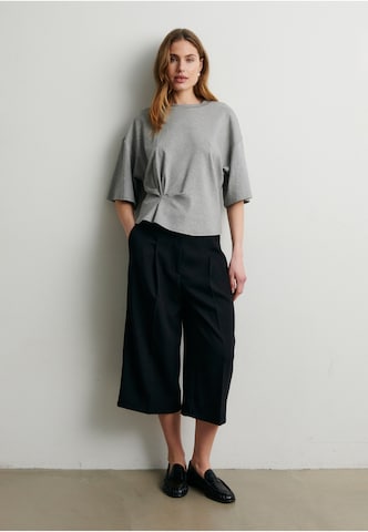 SECOND FEMALE - Camiseta 'Missouri' en gris