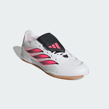 Chaussure de foot 'Predator Club' ADIDAS PERFORMANCE en blanc