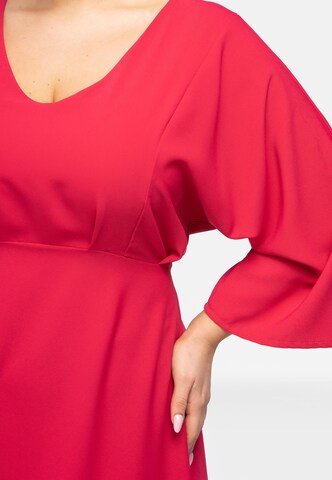 Robe de cocktail 'TYCJANA' Karko en rouge