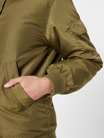 Global Funk Between-Season Jacket in Green