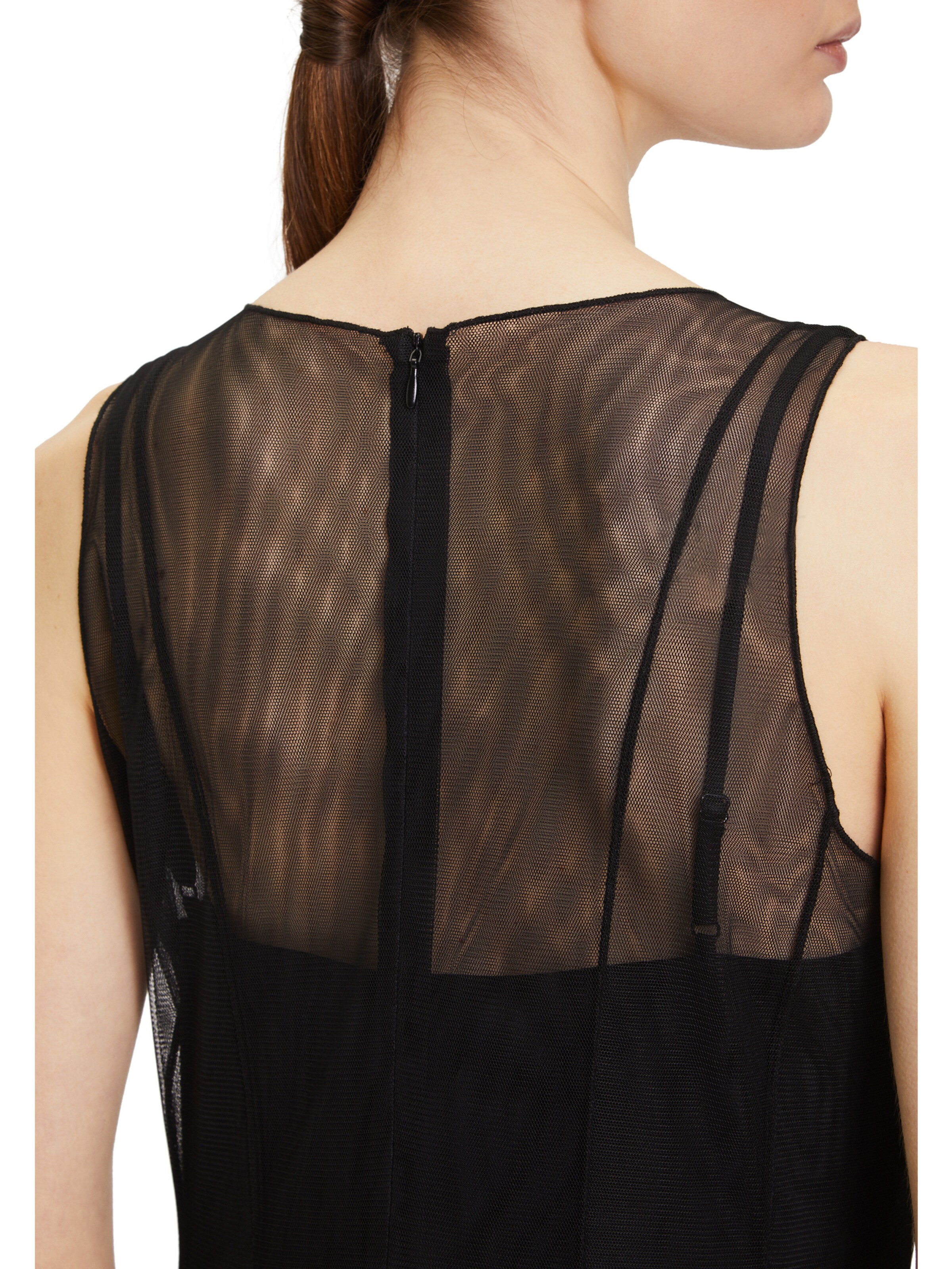 Abito da sera di Vera Mont in nero